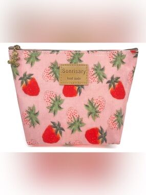 Strawberry Print Pink Cosmetic Pouch nwot